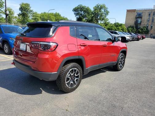 2025 Jeep Compass Trailhawk