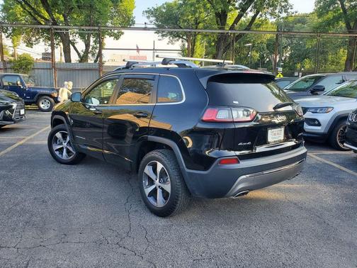 Diamond Black 2020 Jeep Cherokee Limited