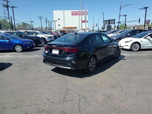 2024 Kia Forte LXS