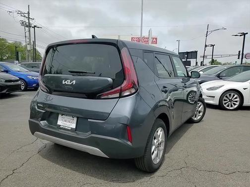 2024 Kia Soul LX