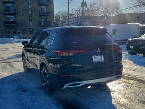 2024 Mitsubishi Outlander PHEV SE S-AWC