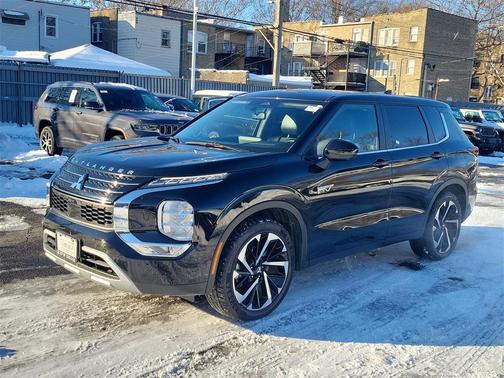2024 Mitsubishi Outlander PHEV SE S-AWC