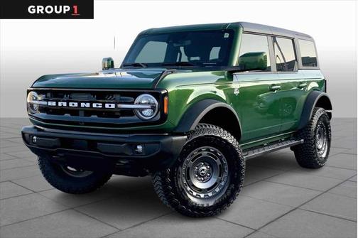 2024 Ford Bronco Outer Banks