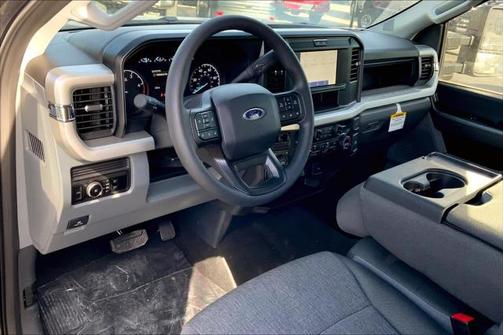 2025 Ford F-250 XL