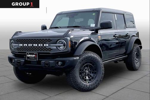 Shadow Black 2026 Ford Bronco Badlands