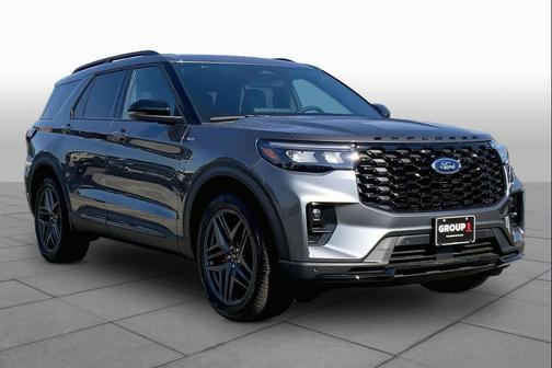 Carbonized Gray Metallic 2026 Ford Explorer ST-Line