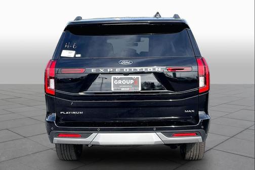 Agate Black Metallic 2026 Ford Expedition Max Platinum