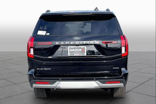 Agate Black Metallic 2026 Ford Expedition Max Platinum