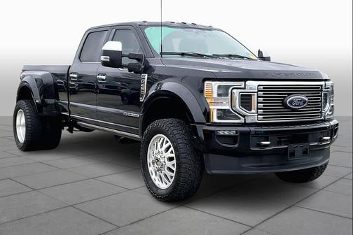 2022 Ford F-450 Platinum