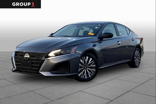 Gun Metallic 2025 Nissan Altima SV FWD