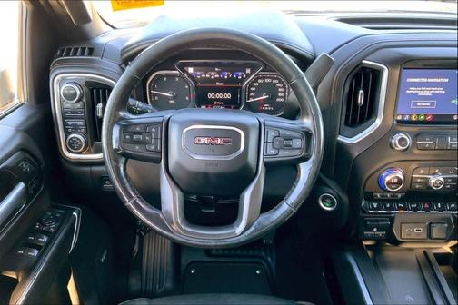 2021 GMC Sierra 2500 AT4