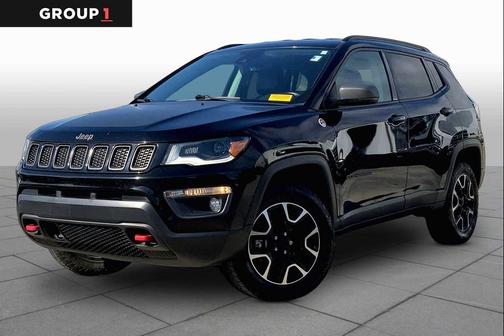Diamond Black Crystal Pearlcoat 2021 Jeep Compass Trailhawk