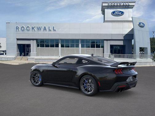 2025 Ford Mustang Dark Horse Fastback