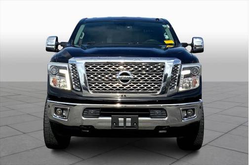 2017 Nissan Titan XD SL