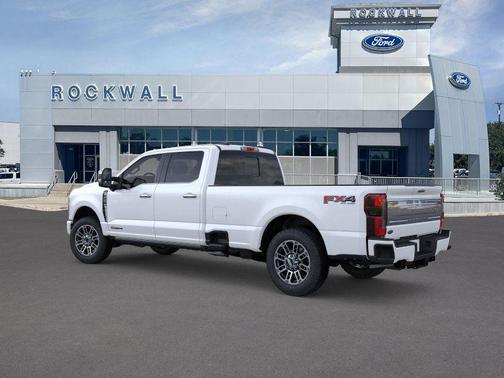 2026 Ford F-250 Platinum