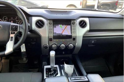 2018 Toyota Tundra SR5