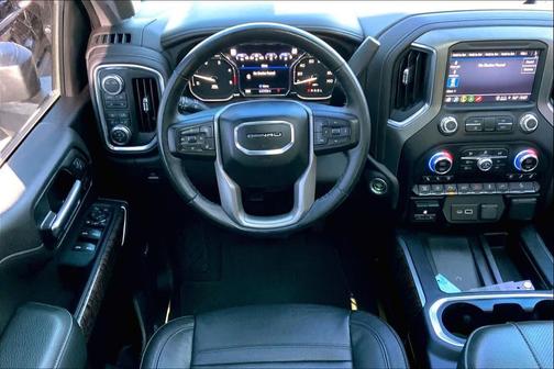 2023 GMC Sierra 2500 Denali