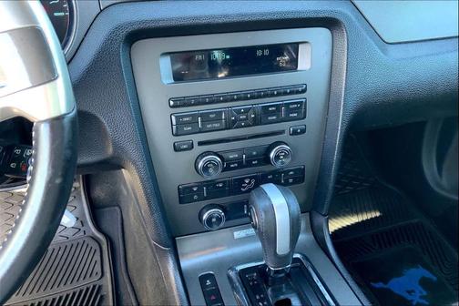 2014 Ford Mustang V6