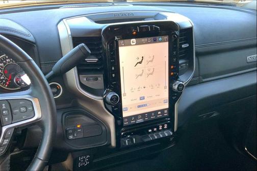 2024 RAM 2500 Laramie Crew Cab 4x4 6'4' Box