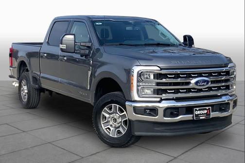 Carbonized Gray Metallic 2024 Ford F-250 Lariat