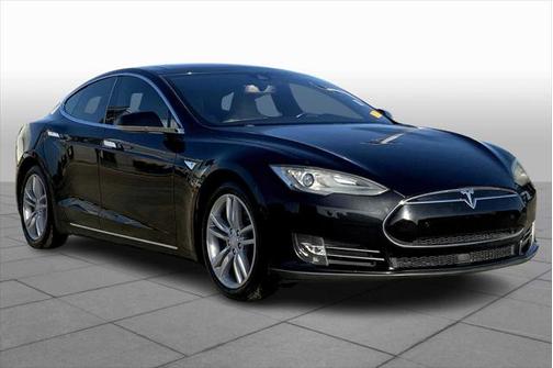 2015 Tesla Model S 70D