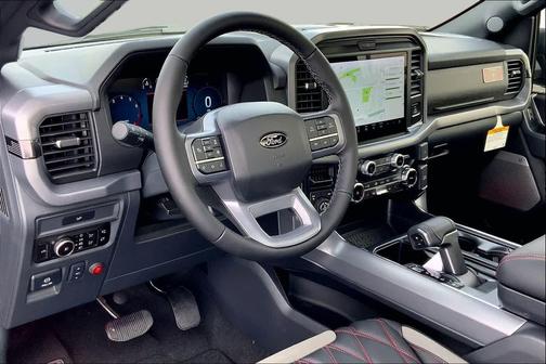 Agate Black Metallic 2026 Ford F-150 XLT