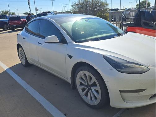 2021 Tesla Model 3 Standard Range Plus
