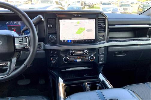 2025 Ford F-350 Platinum