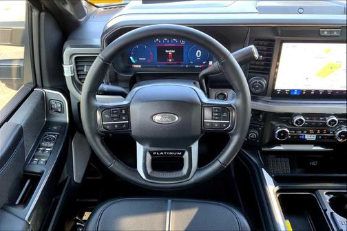 2025 Ford F-350 Platinum