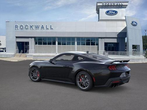 2025 Ford Mustang Dark Horse Fastback