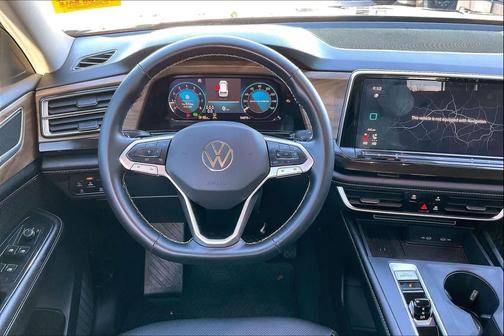 2025 Volkswagen Atlas 2.0T SE