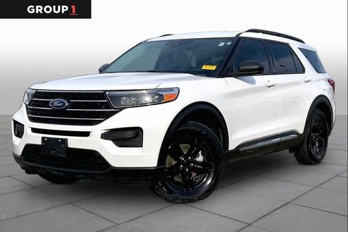 Oxford White 2021 Ford Explorer XLT