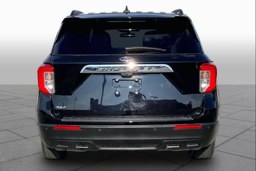 Agate Black Metallic 2023 Ford Explorer XLT