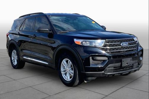 Agate Black Metallic 2023 Ford Explorer XLT