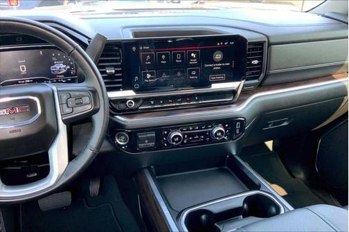 2024 GMC Sierra 3500 SLT