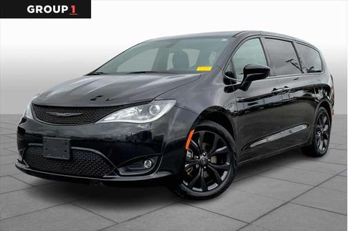 2018 Chrysler Pacifica Touring Plus