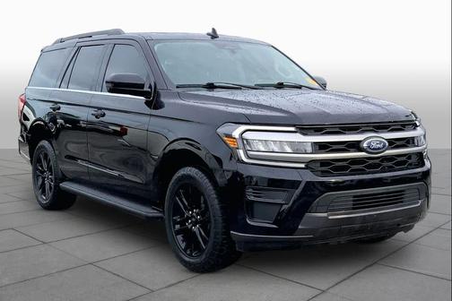 Agate Black Metallic 2024 Ford Expedition XLT