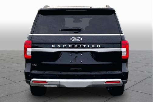 Agate Black Metallic 2024 Ford Expedition XLT
