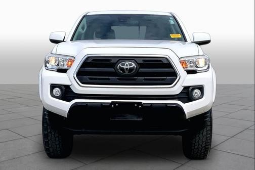 Super White 2019 Toyota Tacoma SR5
