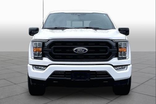 Oxford White 2023 Ford F-150 XLT