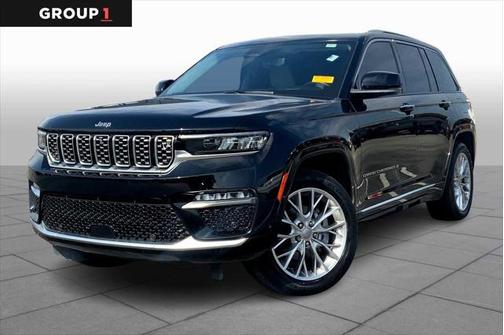 2022 Jeep Grand Cherokee Summit