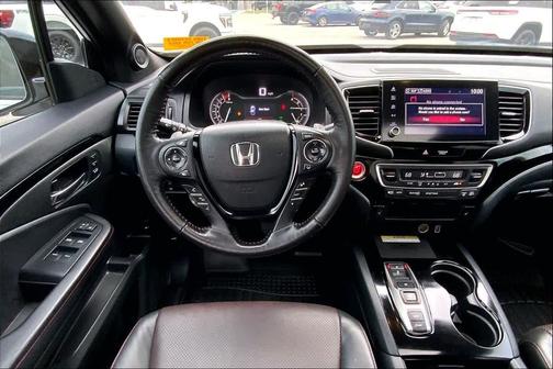 Platinum White Pearl 2023 Honda Ridgeline Black