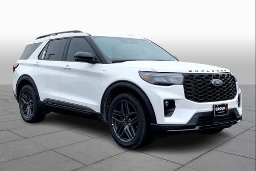 Star White Metallic Tri-Coat 2026 Ford Explorer ST-Line