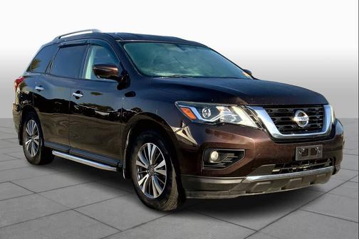 2019 Nissan Pathfinder SL
