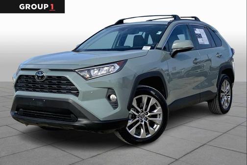 2020 Toyota RAV4 XLE Premium