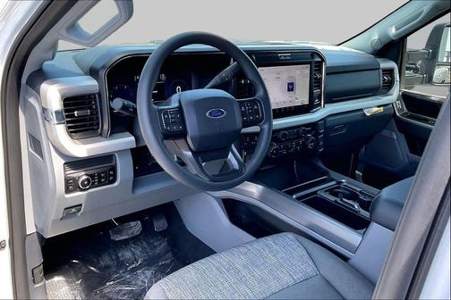 Oxford White 2026 Ford F-350 XLT