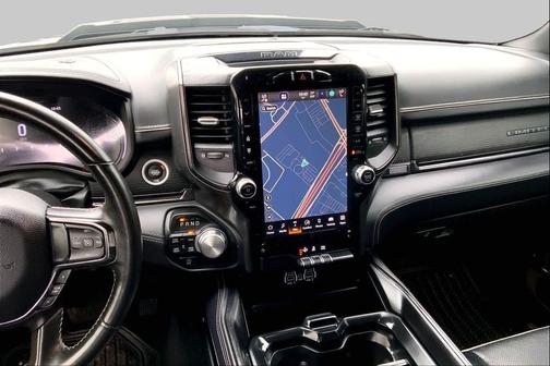 Diamond Black Crystal Pearlcoat 2023 RAM 1500 Limited