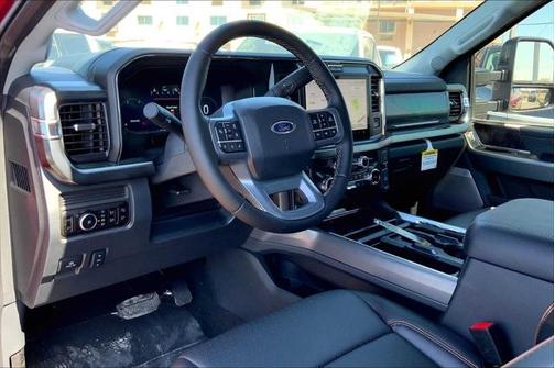 2025 Ford F-350 Lariat
