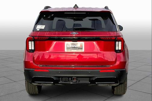Rapid Red Metallic Tinted Clearcoat 2026 Ford Explorer ST-Line