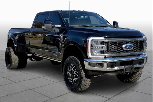 2023 Ford F-350 Lariat